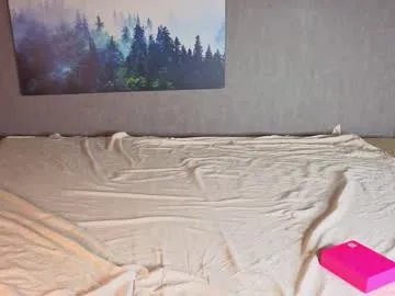 Away louie_evans on Chaturbate