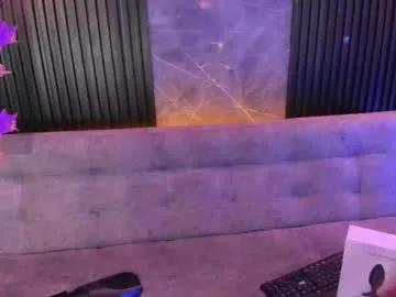 luixdust1 from Chaturbate