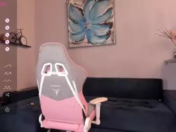 luna__l on Chaturbate