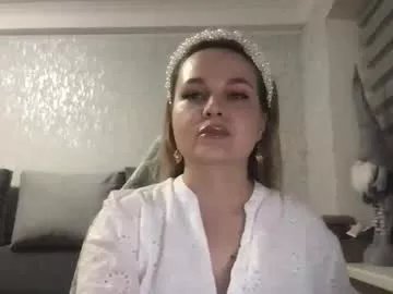 Freechat lyeeu25 on Chaturbate