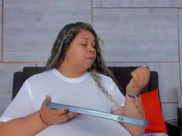 lynn_and_esteban on Chaturbate