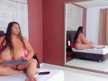 lynn_and_esteban on Chaturbate