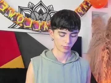 Explore 18 years old maiky_cooper from Chaturbate maiky_cooper from Chaturbate