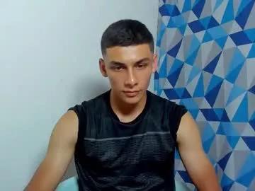 Freechat max_wild01 on Chaturbate