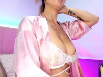 melani_xc on Chaturbate