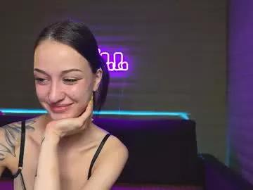 Freechat meowluv on Chaturbate
