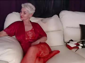 Freechat messyholesfuck on Chaturbate