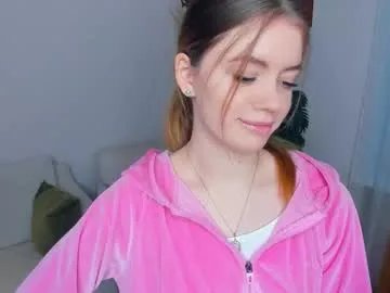 mintykisss — hands up #shy #teen #new #skinny #18 [117 tokens remaining]