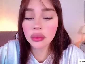 nicolthompsonn on Chaturbate