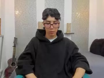 Freechat nikolay_gregori on Chaturbate