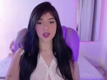 Freechat pau_cute on Chaturbate