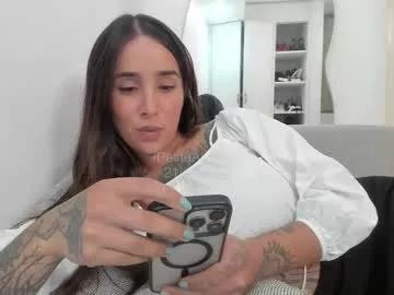 petitealejats on Chaturbate