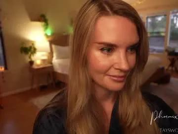 Freechat phoenix_taylor on Chaturbate