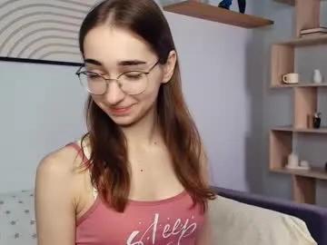 polly_bee on Chaturbate