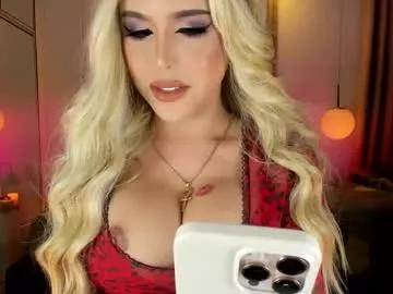 porndivasophia on Chaturbate 