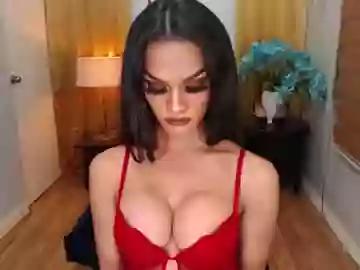 Freechat queenvalentinats on Chaturbate