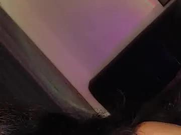 Freechat queenvalentinats on Chaturbate