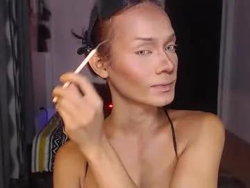 Freechat queenvalentinats on Chaturbate