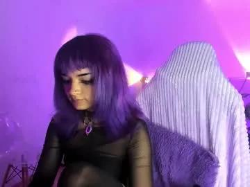 ravencollen from Chaturbate