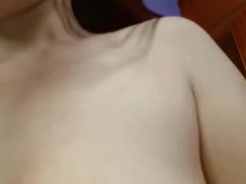 rouserios04 from Chaturbate