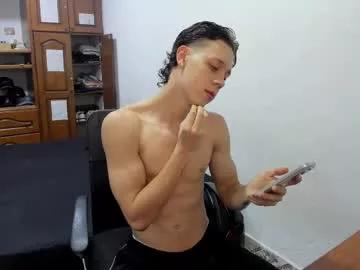 Freechat santiceballo on Chaturbate