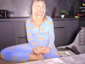 Freechat simply_sasha on Chaturbate