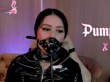 Freechat soffiqueen on Chaturbate