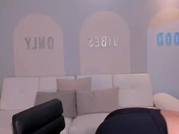 sunnyrivers_ on Chaturbate 