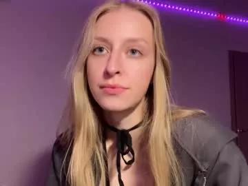 sweet_zz_gold on Chaturbate 
