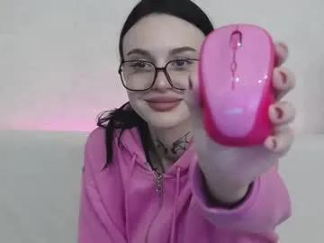 Explore Tayaavis, she wants to masturbate for you tayaavis from Chaturbate
