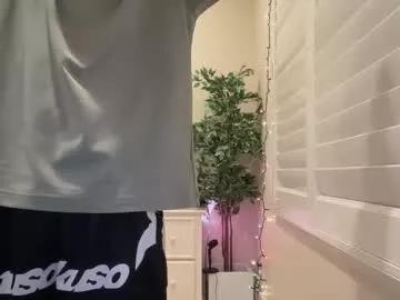 Freechat tellmewhat2dooo on Chaturbate