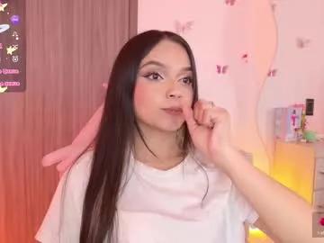 Freechat tianale on Chaturbate