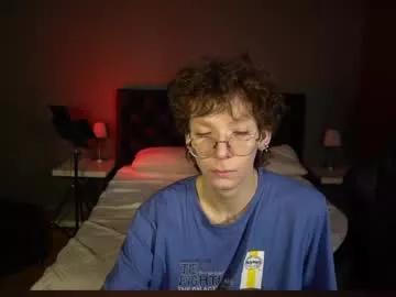 Freechat tommiehi on Chaturbate