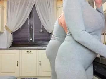 Freechat tunderose on Chaturbate