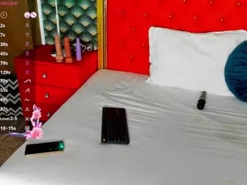 Freechat valleriejonnes on Chaturbate