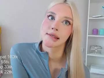 Freechat vickyfuckingdoll on Chaturbate