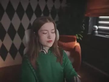 ynnenbrynn on Chaturbate 