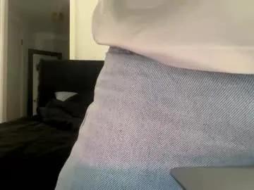 yourguuy21 from Chaturbate