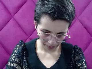 abigaiil_hot on Flirt4Free 