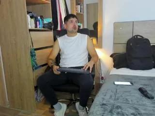 alessandro_sweet on Flirt4Free 