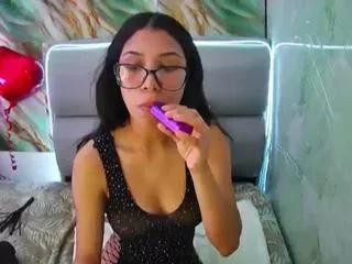 amber_jeong on Flirt4Free 