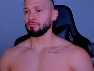 Offline andrew_corey on Flirt4Free