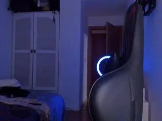 Offline andrew_corey on Flirt4Free