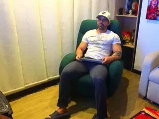andrew_fame on Flirt4Free 