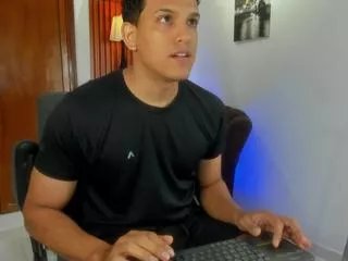 Offline andy_jacksonx on Flirt4Free