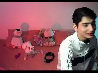 angelo_lefindom on Flirt4Free 