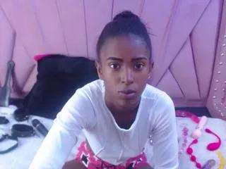angeya_petite on Flirt4Free 