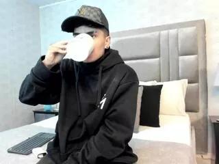 anthony_riverss on Flirt4Free 