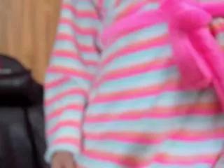 april_benson on Flirt4Free 