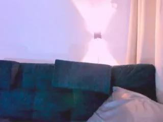 april_evanns on Flirt4Free 
